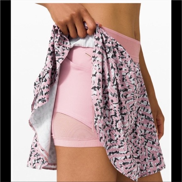❤️LULULEMON HIGH RISE COURT RIVAL SKIRT/SKORT TALL-MAUVE MULTI-10❤️ - Picture 2 of 16